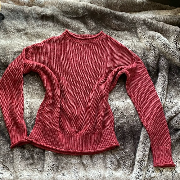 Burgundy/wine red, super soft slimming sweater - Picture 2 of 6